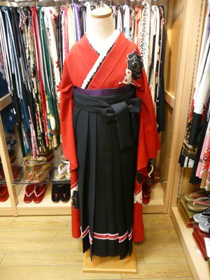 ２７年度卒業袴レンタルの袴の写真